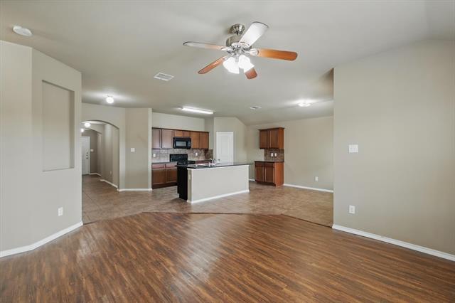 Building Photo - 1101 Roman Dr