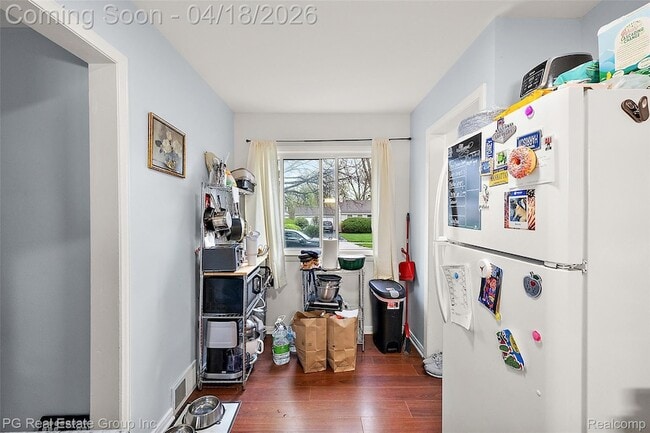 Building Photo - 4307 Cooper Ave