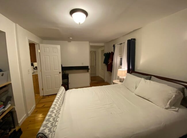 Building Photo - 15 High St