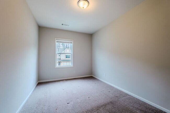 Building Photo - 1670 Branthaven Ln