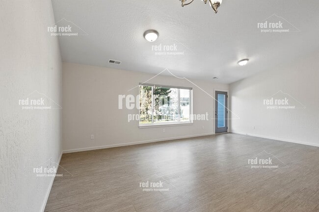 Building Photo - 2607 N Arties Rd