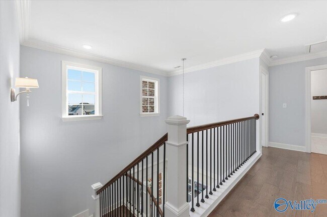 Building Photo - 212 Somerdale Ln