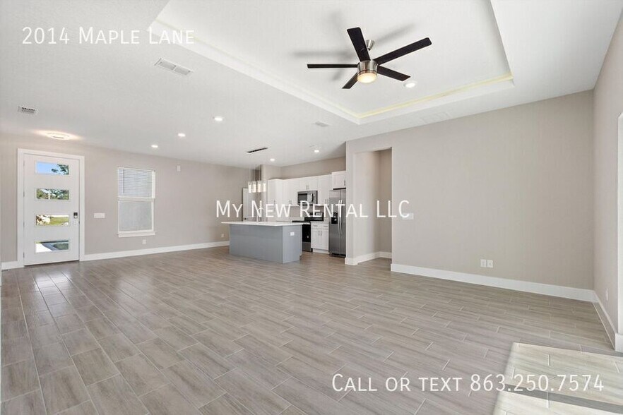 Building Photo - 2014 Maple Ln