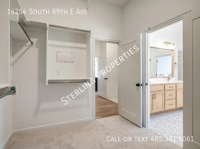 Building Photo - 16254 S 89th E Ave