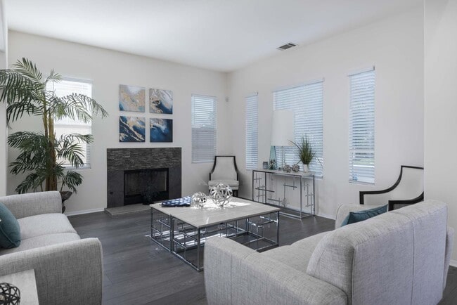 Building Photo - 49534 Lewis Rd