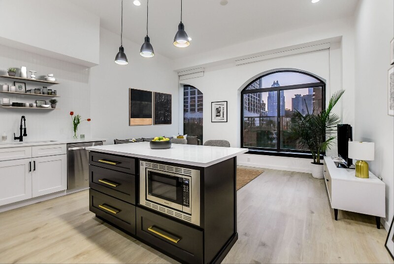 Building Photo - 507 Sabine St