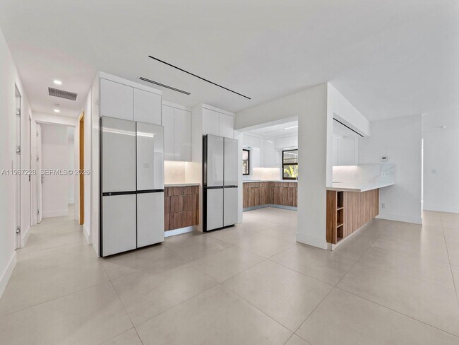 Building Photo - 2537 NW 116th Terrace