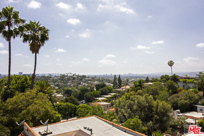 Building Photo - 1735 N Dillon St