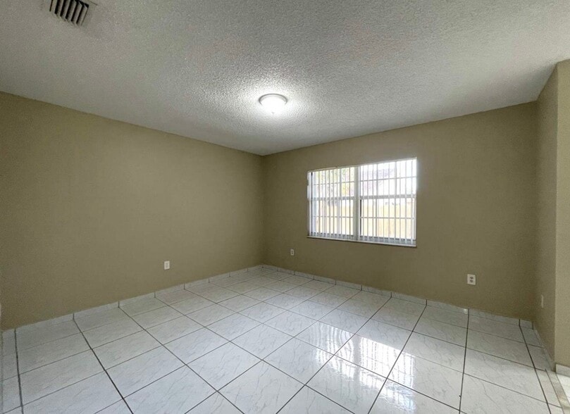 Building Photo - 14272 SW 52nd St