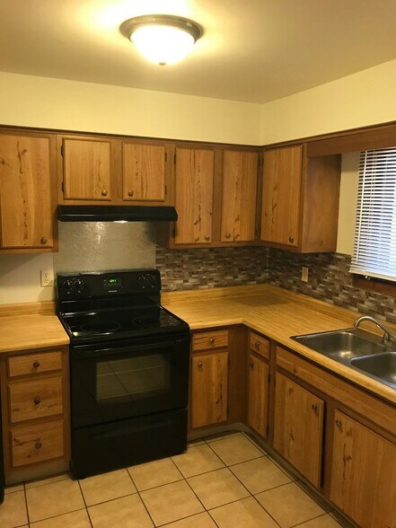 Interior Photo - Immaculate Updated 2 Bedroom 1 bath
