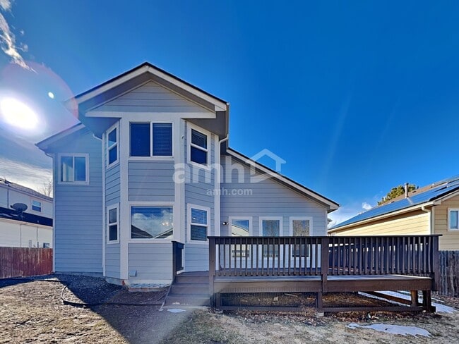 Building Photo - 2320 S Gibralter Way