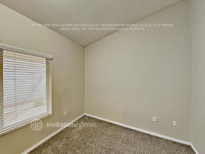 Building Photo - 429 N Shaylee Ln