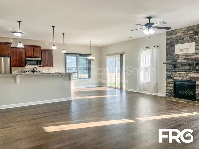 Building Photo - 230 Planters Ridge Dr