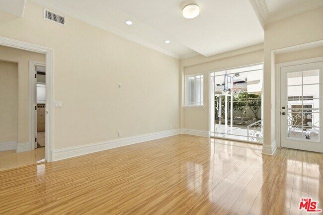 Building Photo - 1510 Cardiff Ave