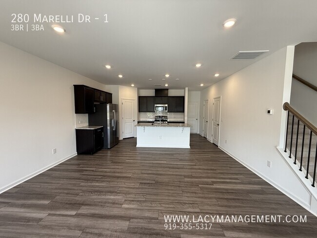 Building Photo - 280 Marelli Dr