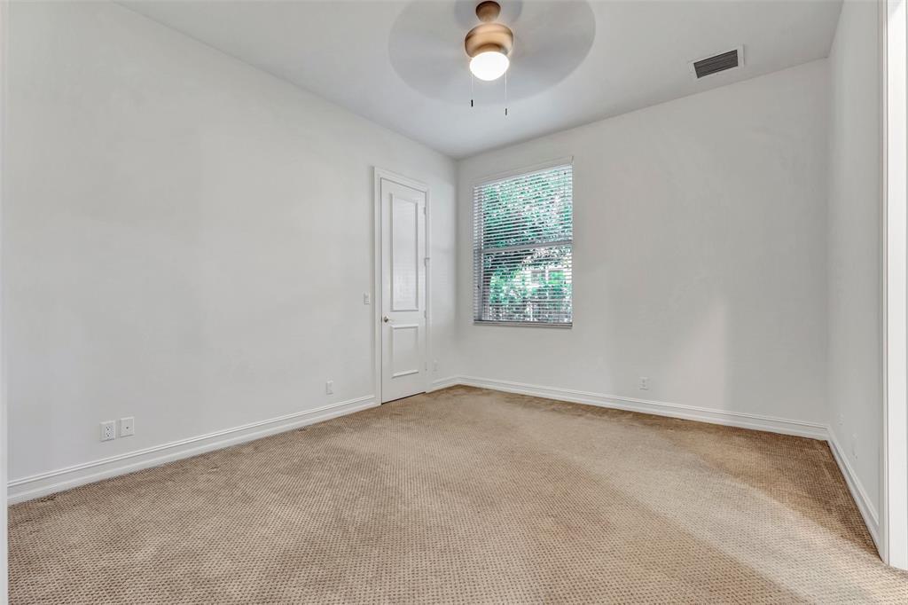 Building Photo - 3203 W Stonebrook Cir