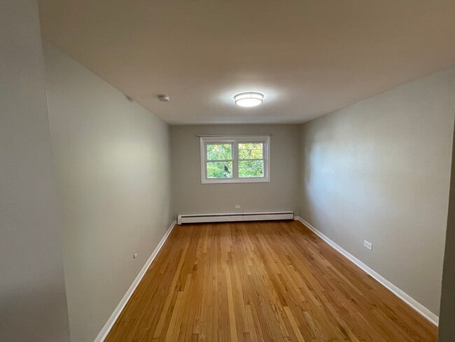 Building Photo - 2802 N Rutherford Ave