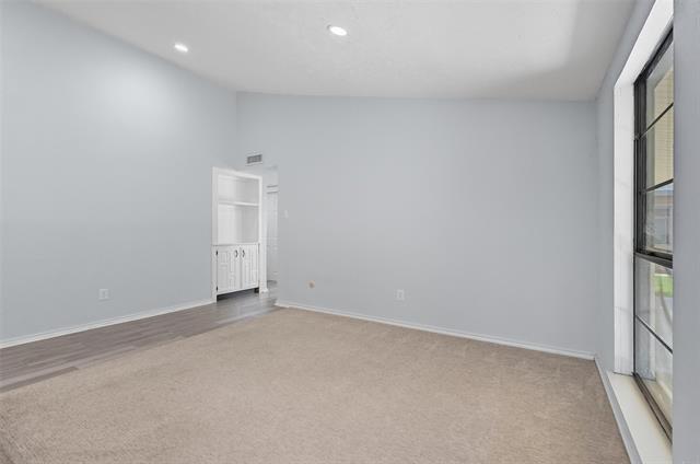 Building Photo - 6108 Jennings Dr