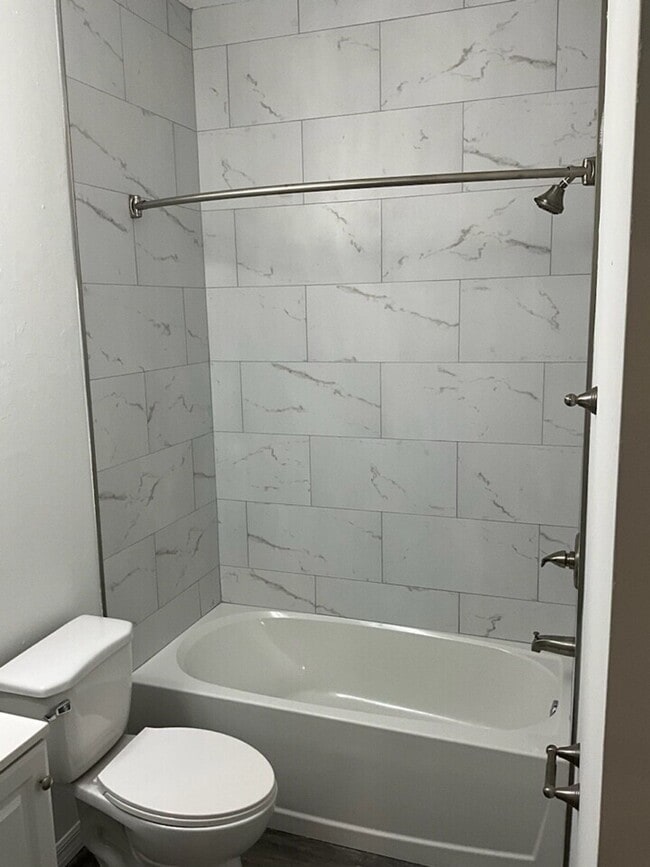 Building Photo - 24501 Zephyr Ct