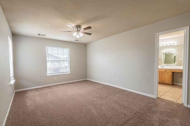 Building Photo - 11906 Chetman Dr