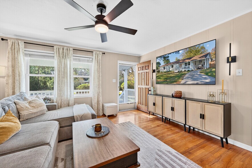 Building Photo - 332 Pageland Rd