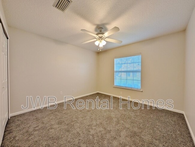 Building Photo - 9240 Hawks Haven Ct