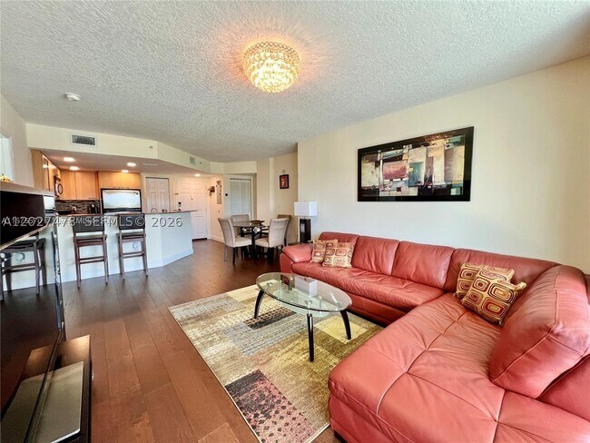Building Photo - 201 Golden Isles Dr