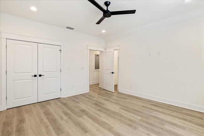 Building Photo - 4028 Poets Trl