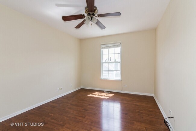 Building Photo - 544 Declaration Ln