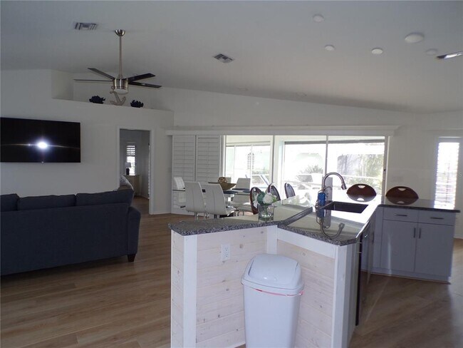 Building Photo - 3804 Turtle Dove Blvd