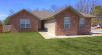 Building Photo - Fenced in 4 Bedroom Home