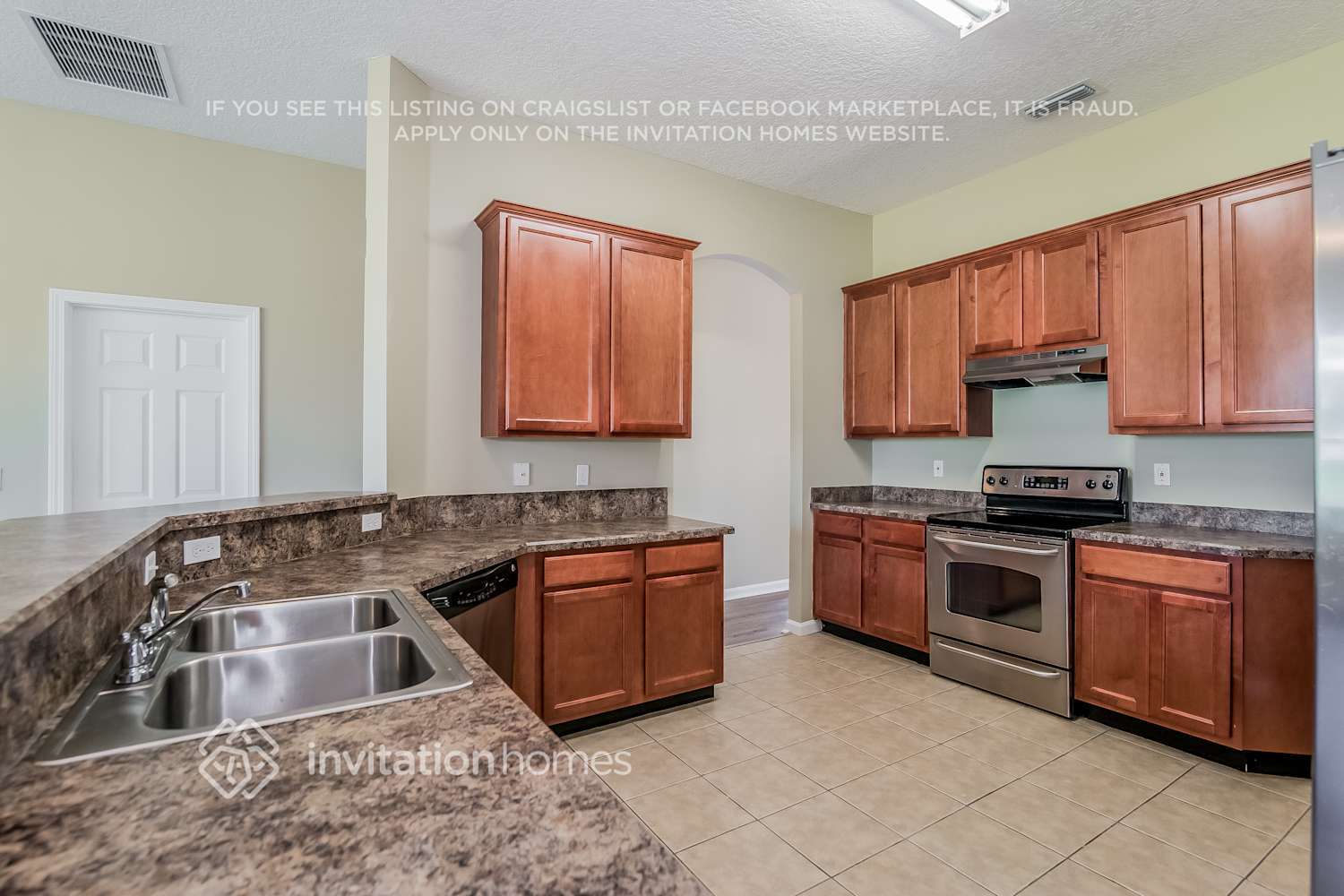 Building Photo - 2205 Cascadia Ct