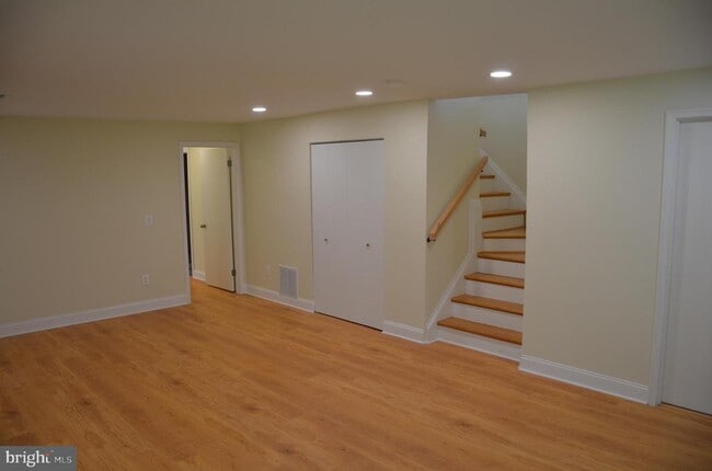 Building Photo - 9012 Paddock Ln