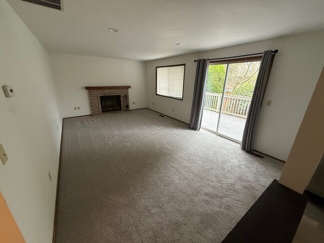 Building Photo - 11110 55th Ave W