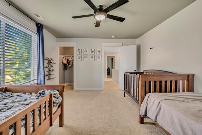 Building Photo - 6790 Greenfield Ln