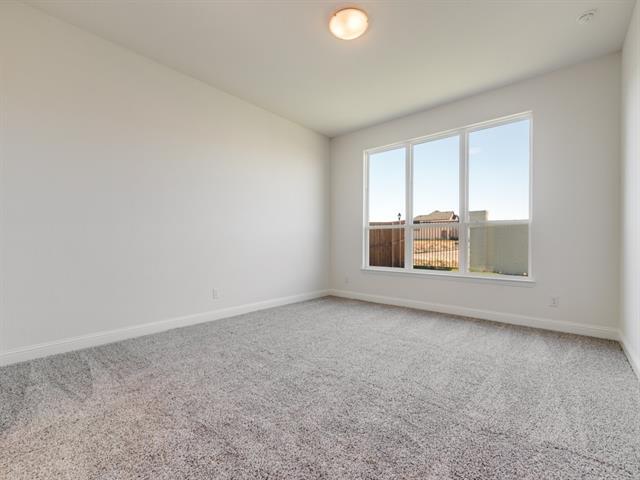 Building Photo - 604 Verona Dr