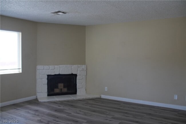 Building Photo - 6966 Issac Ave