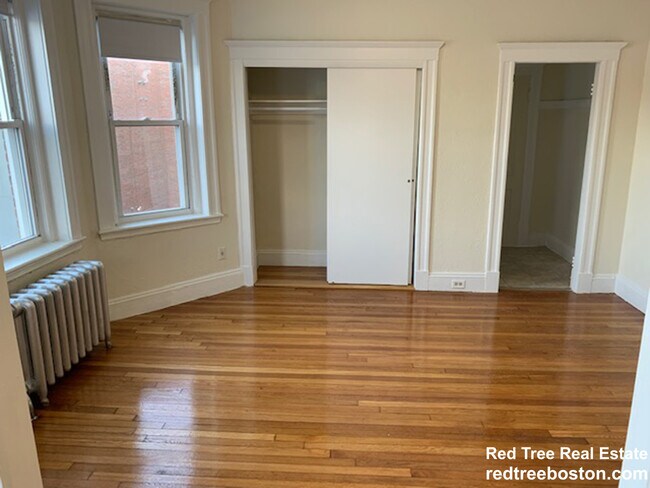 Building Photo - 1173 Boylston St