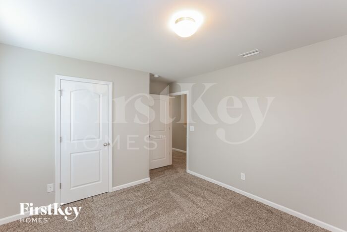 Building Photo - 4630 Bent Green Ln