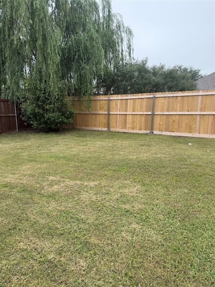 Building Photo - 12404 Coral Dr