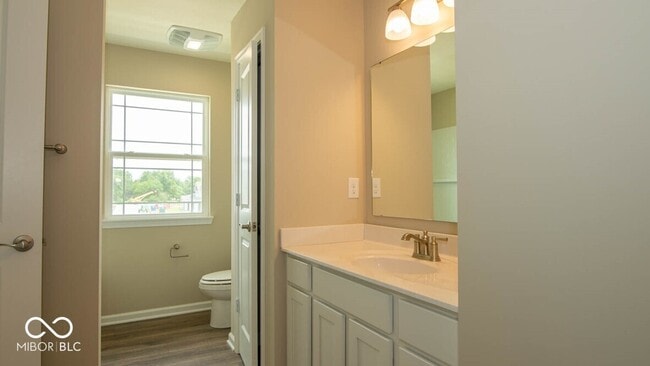 Building Photo - 2840 Maricopa Blvd