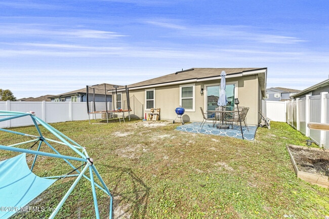 Building Photo - 3696 Shiner Dr