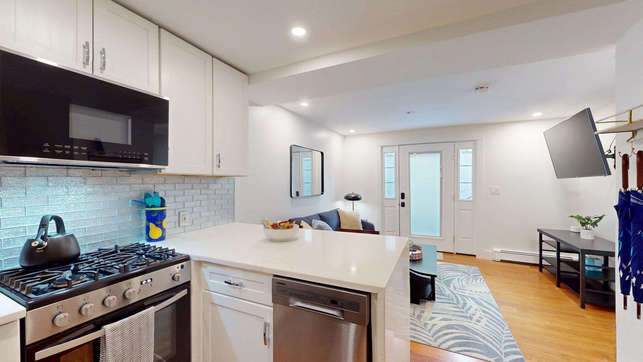 Building Photo - 36 Montgomery St