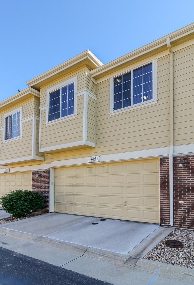 Building Photo - 16053 E Geddes Dr