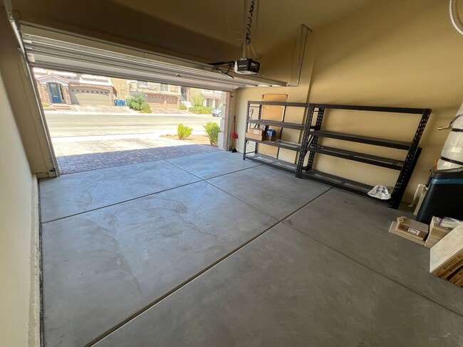 Building Photo - A Fantastic 4 Bedroom Home with the primary Downstairs, in Silverado Ranch