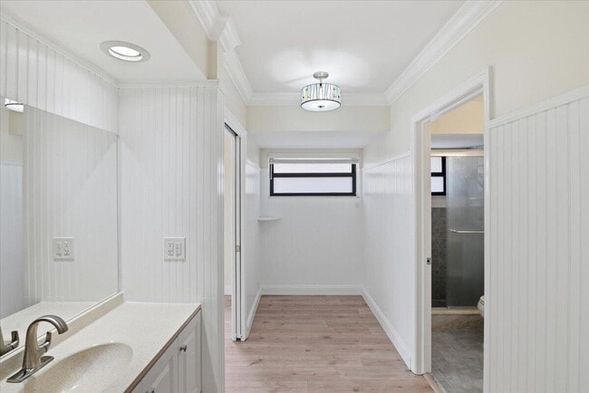 Building Photo - 21583 Villa Nova Dr