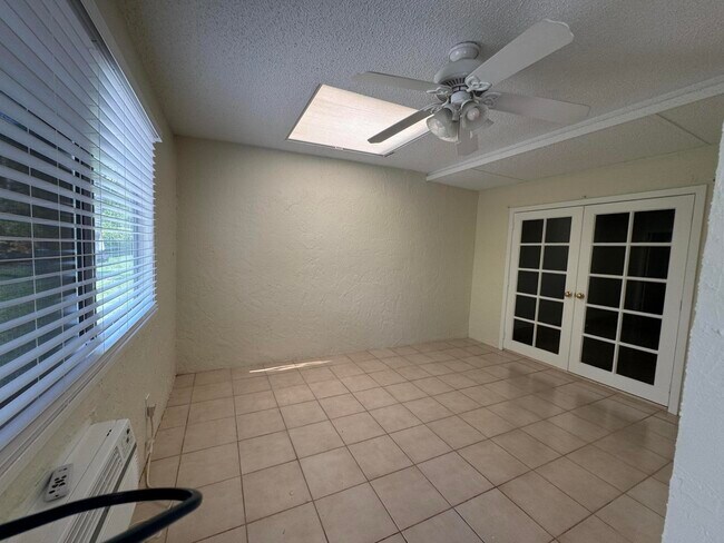 Building Photo - 20844 Concord Green Dr W