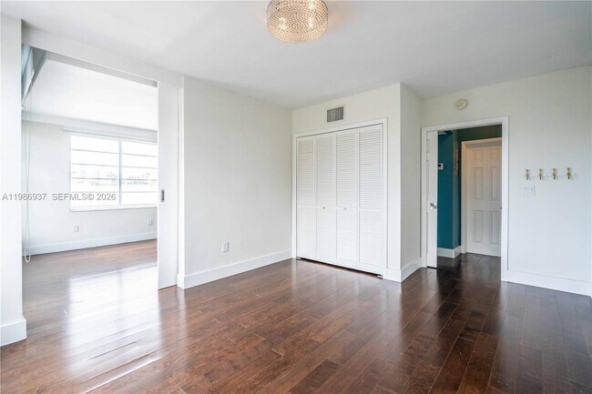 Building Photo - 1150 Euclid Ave