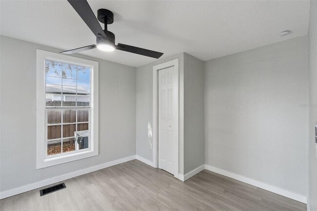 Building Photo - 1700 Kentucky Ave