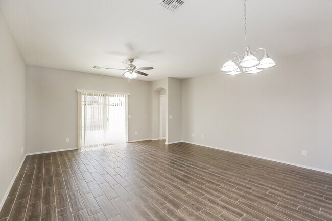 Building Photo - 3411 W Chanute Pass